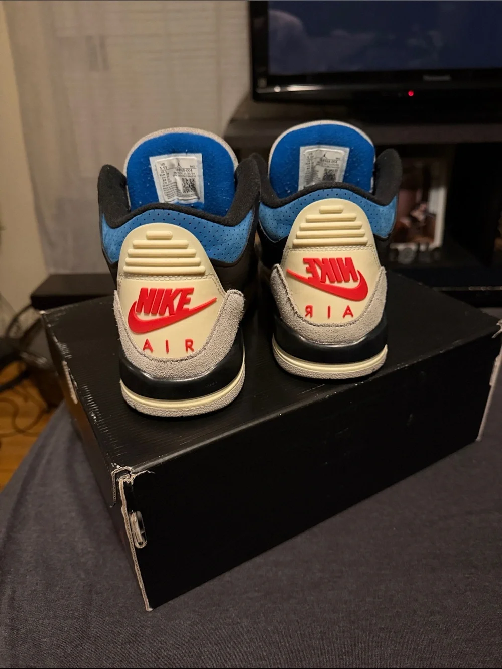 Jordan Men's Sneakers - Black Gray Blue with Cream Laces